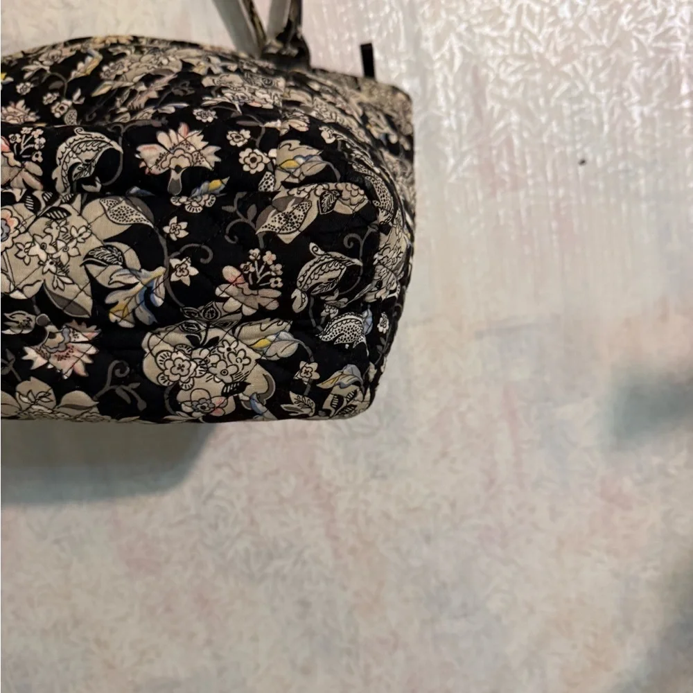 Vera Bradley Vintage Black & White Flower ( Holland Garden) Pattern Shoulder Bag